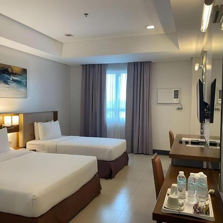 Diversion 21 Hotel Iloilo City Exterior foto